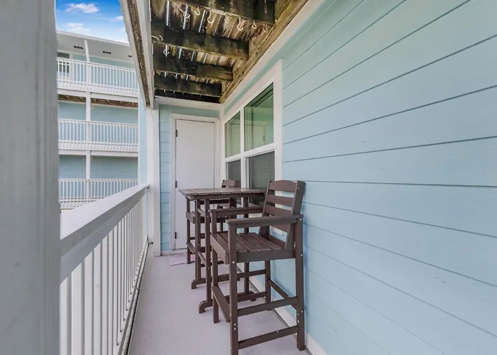Apartment Lagoon Run 105 By Collection *